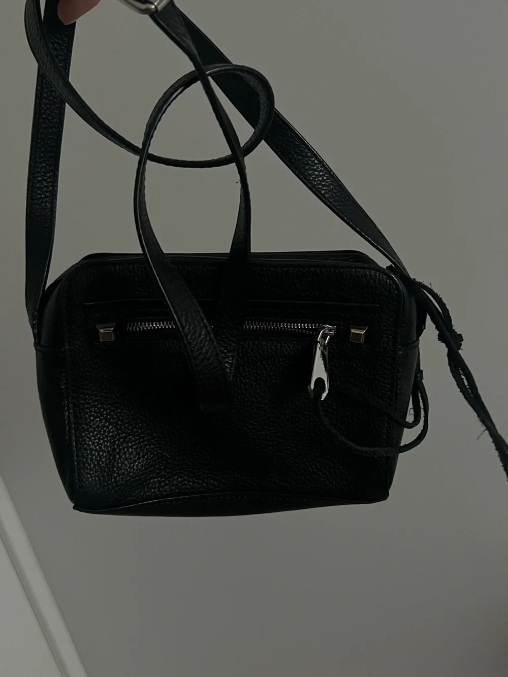 Rebecca Minkoff Black Pebbled Leather Crossbody Messenger